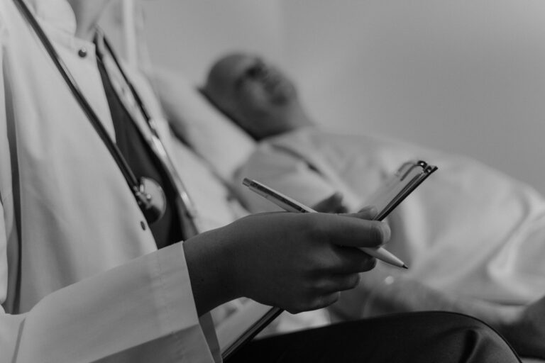 Cancerul la femei: testele care pot salva vieți